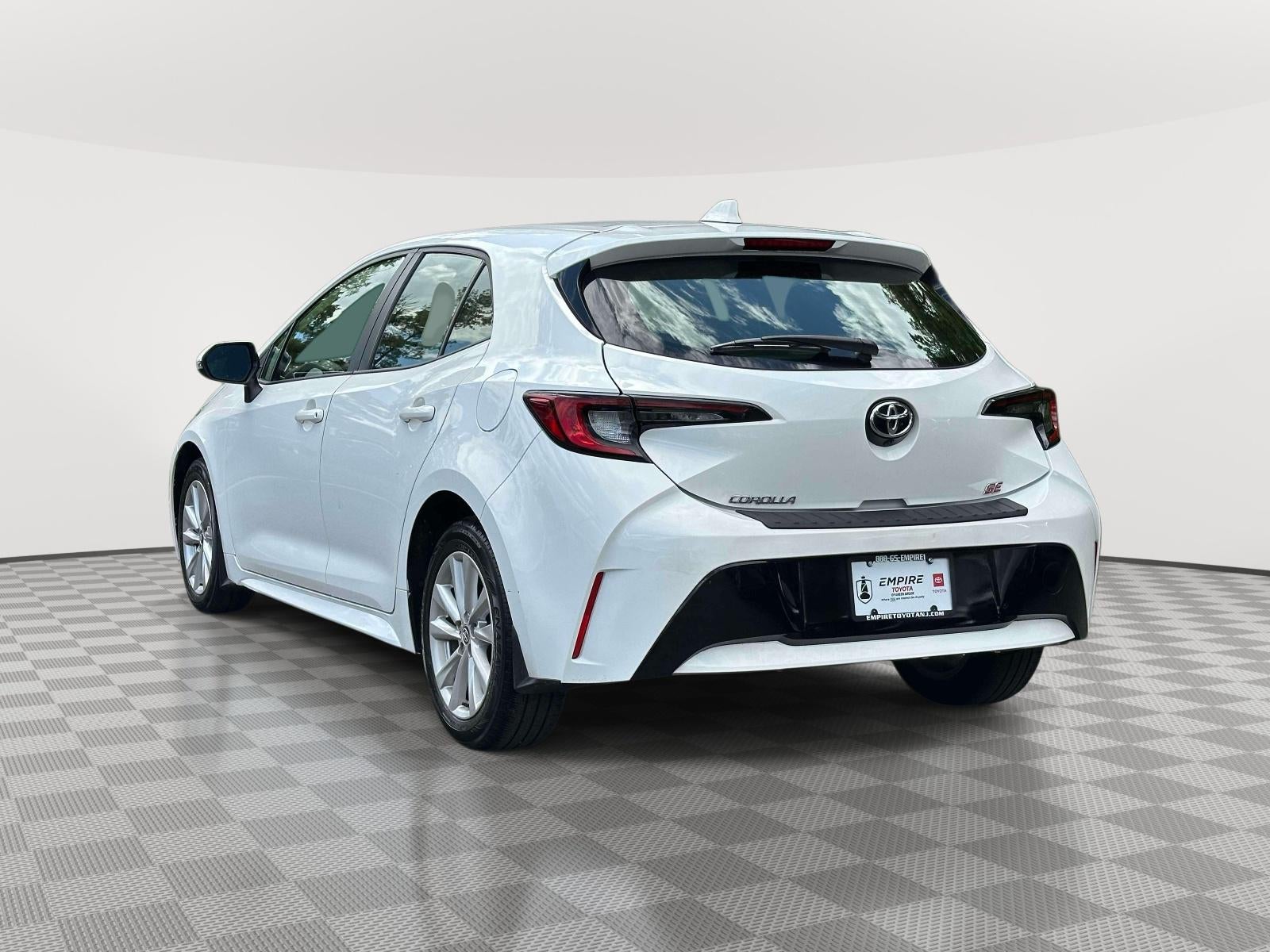 2024 Toyota Corolla Hatchback SE