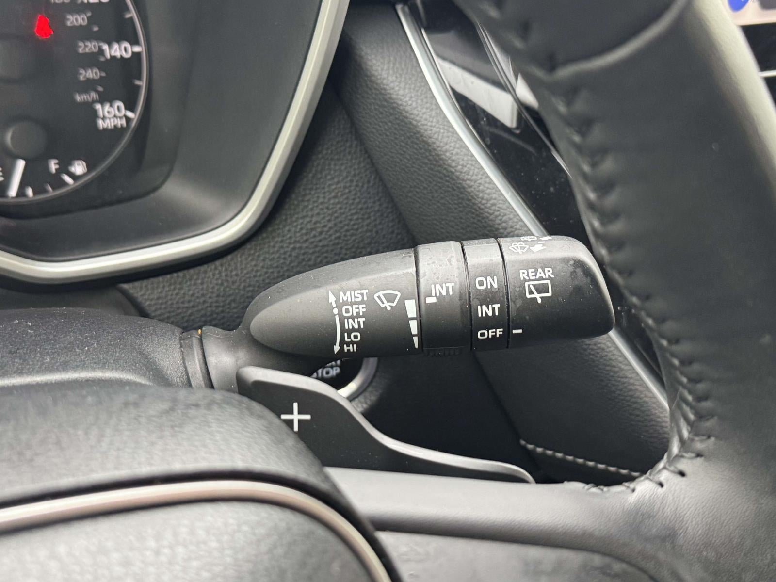 2023 Toyota Corolla Hatchback SE