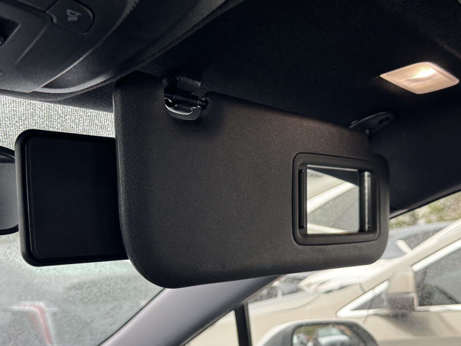 2023 Toyota Corolla Hatchback SE