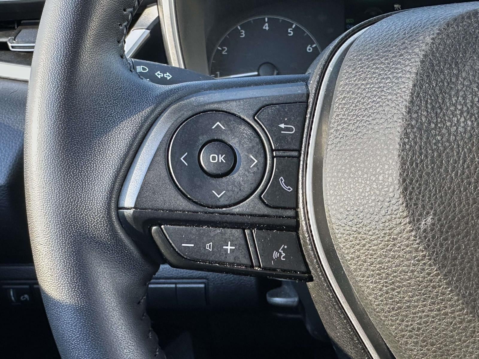 2024 Toyota Corolla Hatchback SE