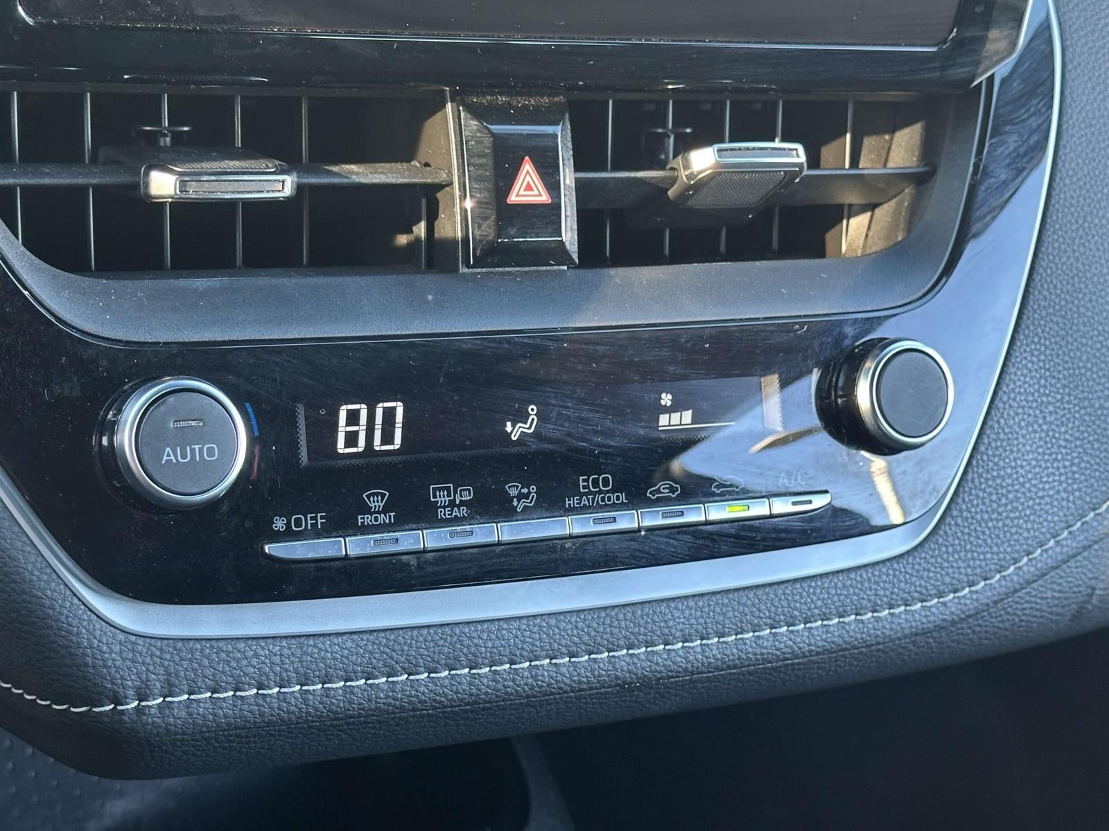 2024 Toyota Corolla Hatchback SE