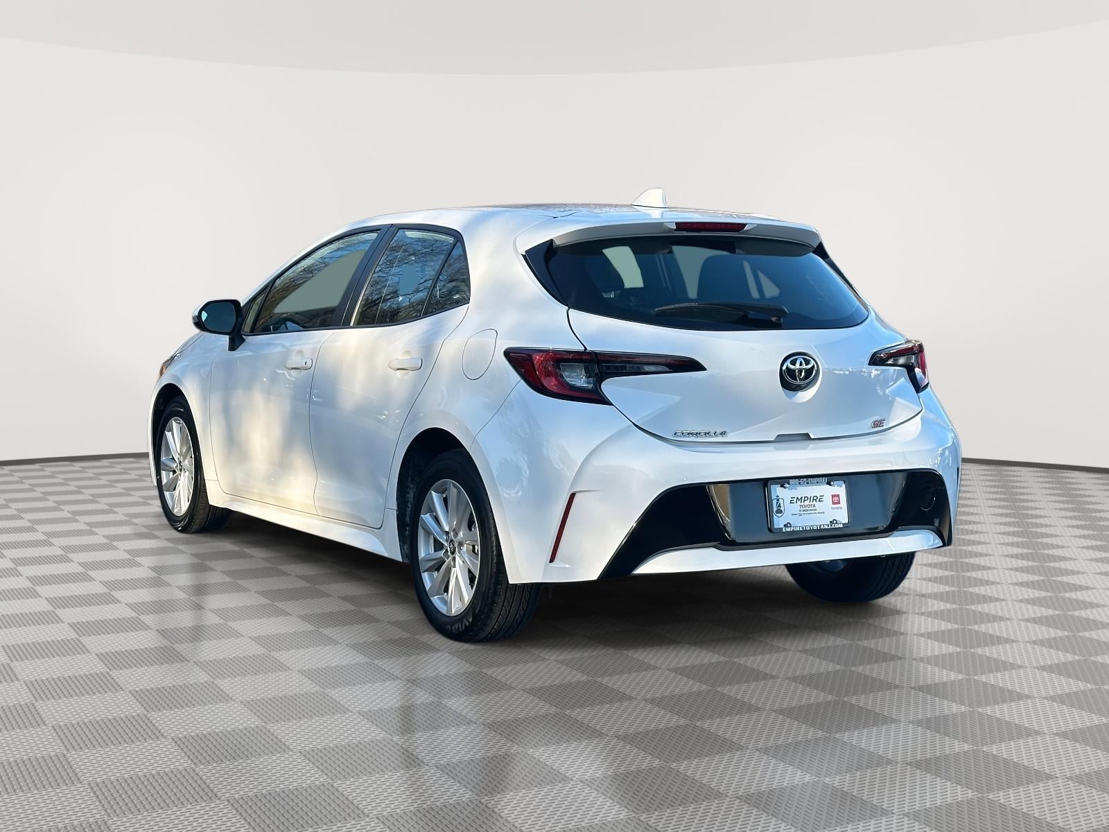 2024 Toyota Corolla Hatchback SE