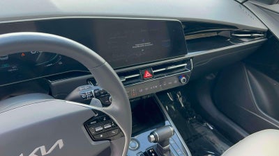 2023 Kia Niro EX Touring