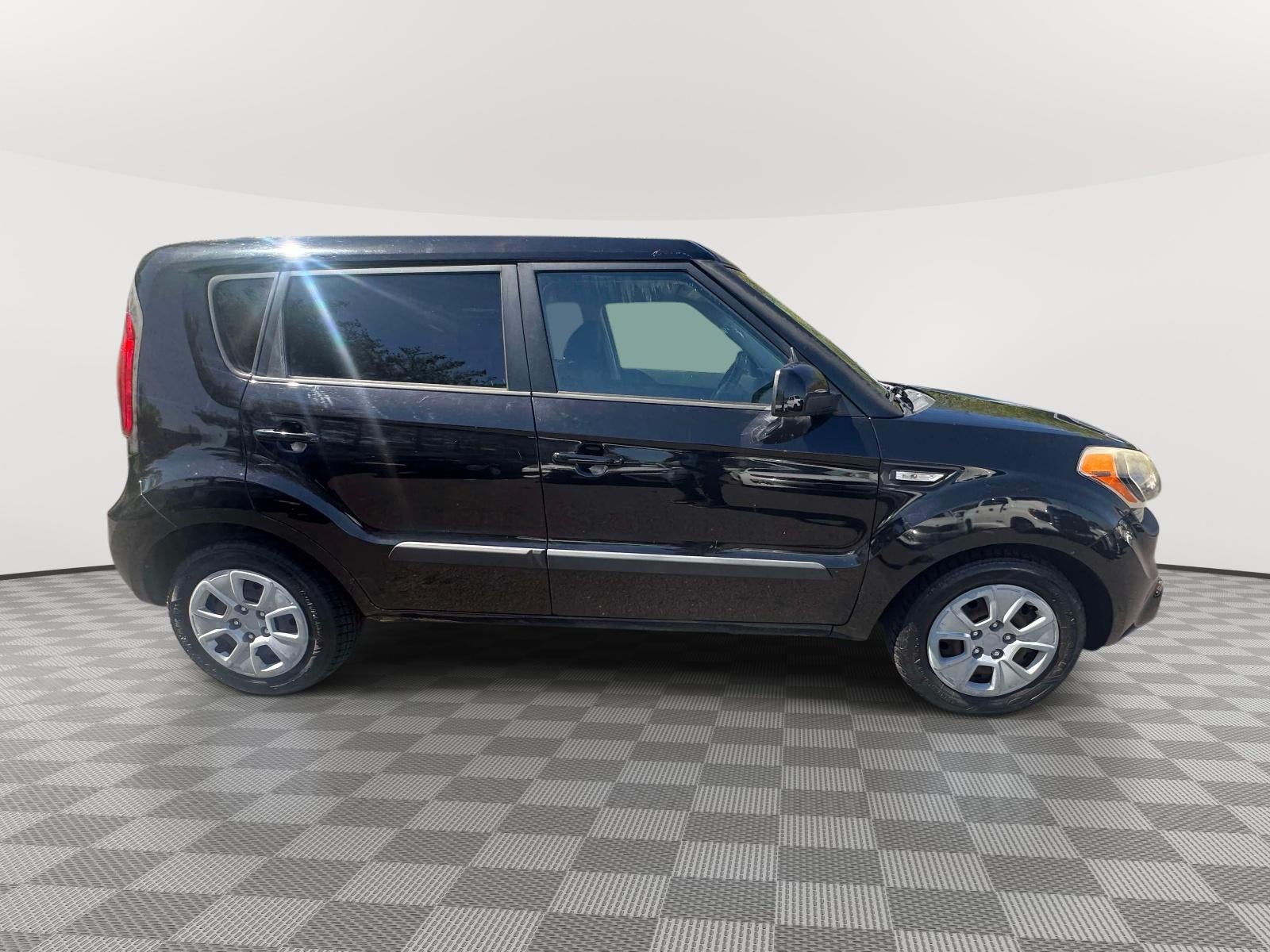 2013 Kia Soul Base