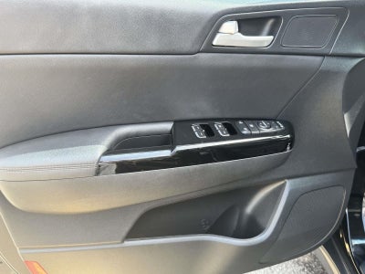 2022 Kia Sportage EX