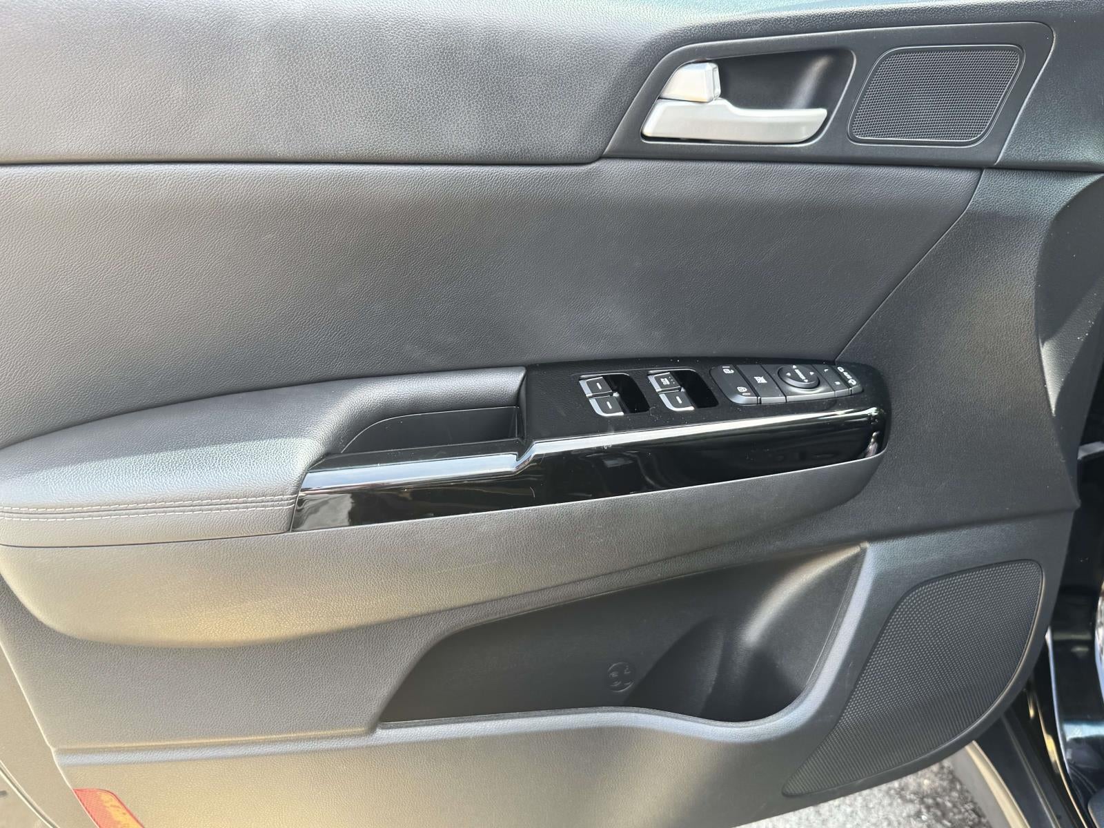 2022 Kia Sportage EX