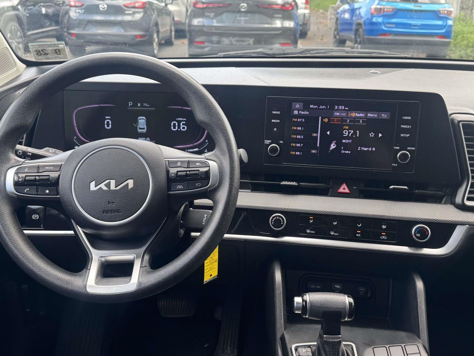 2023 Kia Sportage LX