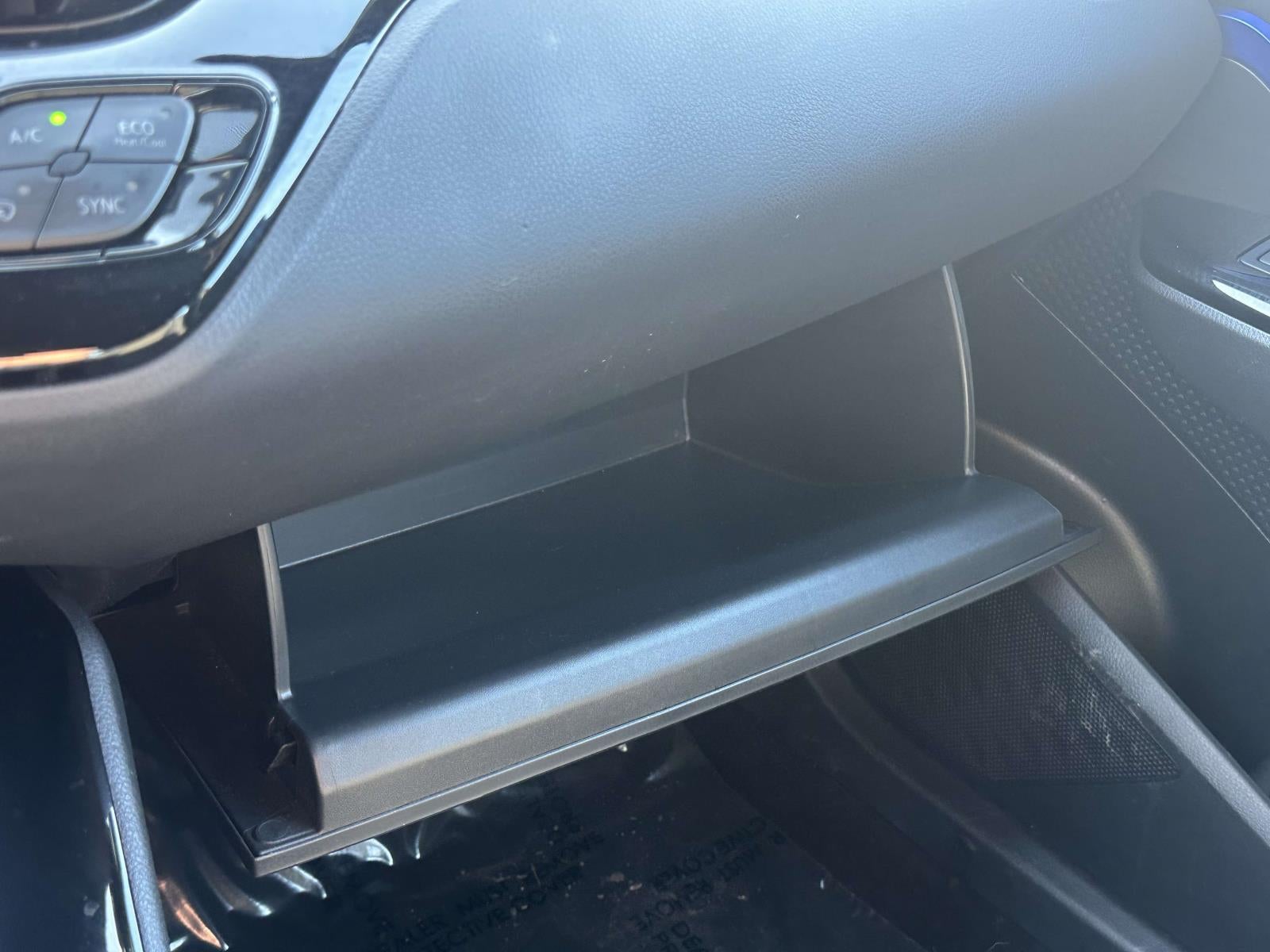 2021 Toyota C-HR XLE