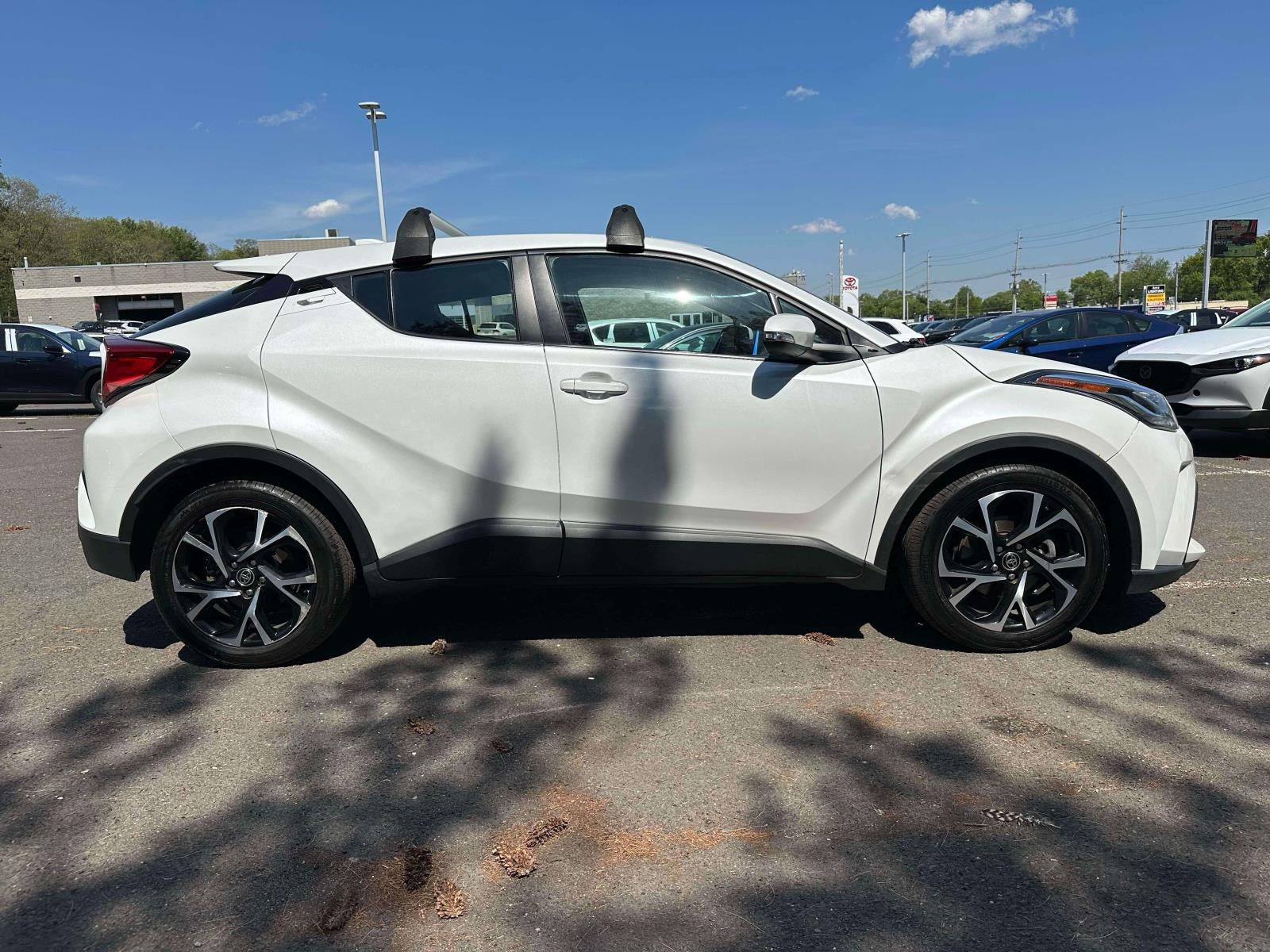 2022 Toyota C-HR XLE