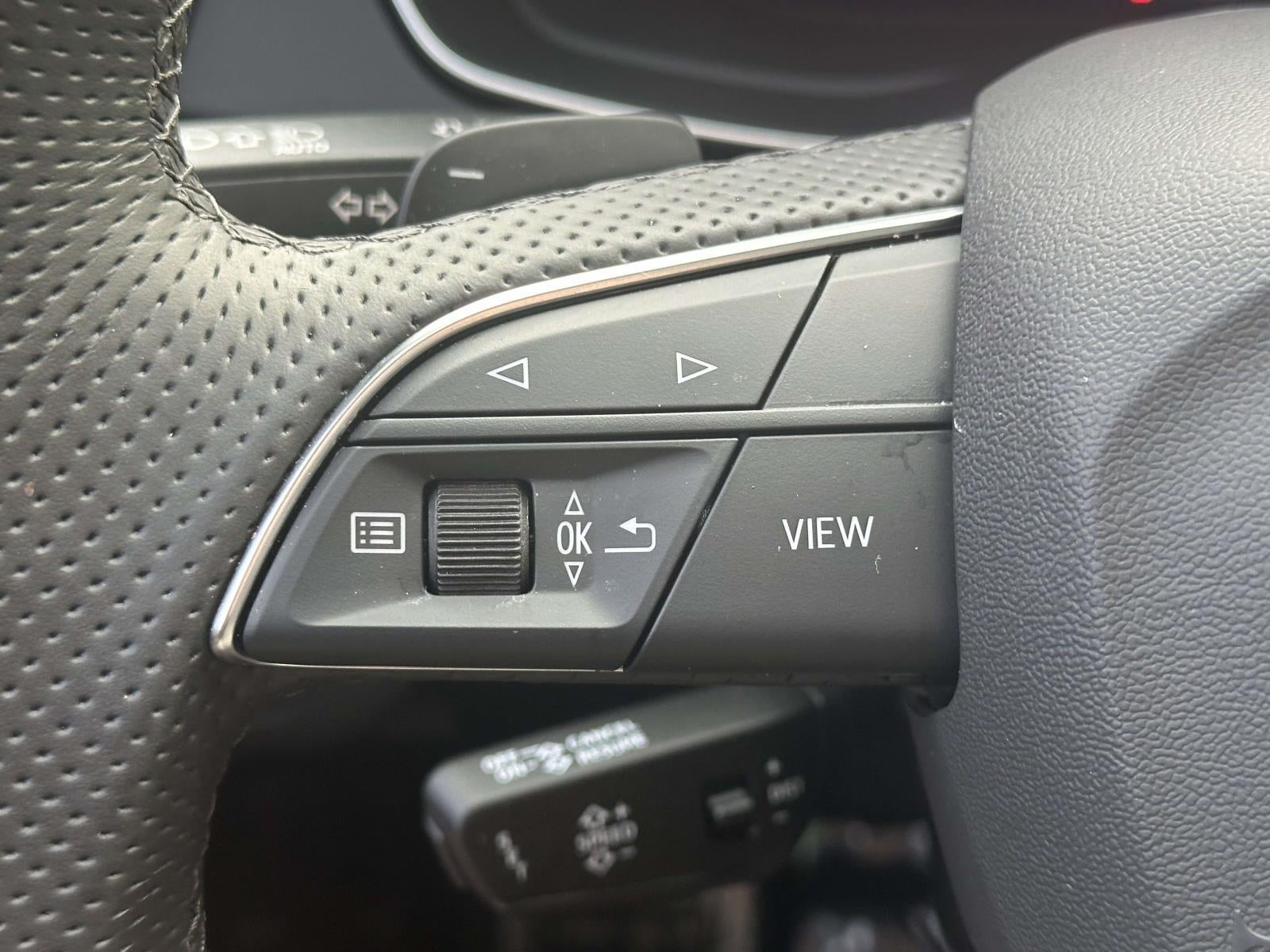 2025 Audi SQ5 Premium Plus TFSI quattro Tiptronic