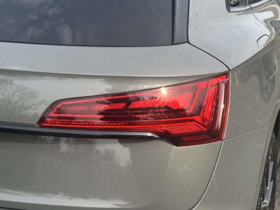2025 Audi SQ5 Premium Plus TFSI quattro Tiptronic
