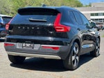 2021 Volvo XC40 T5 Momentum