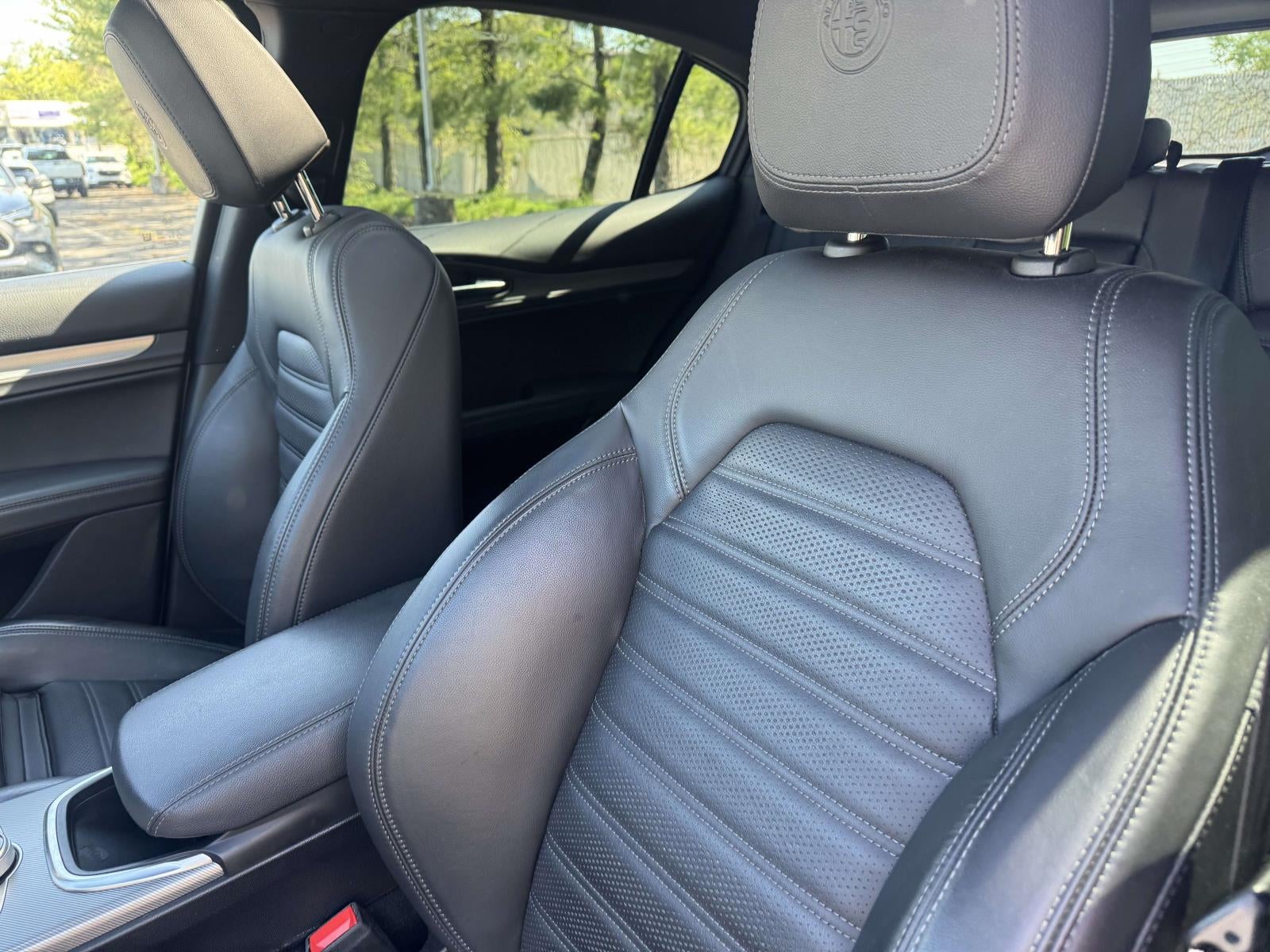 2023 Alfa Romeo Stelvio Veloce AWD
